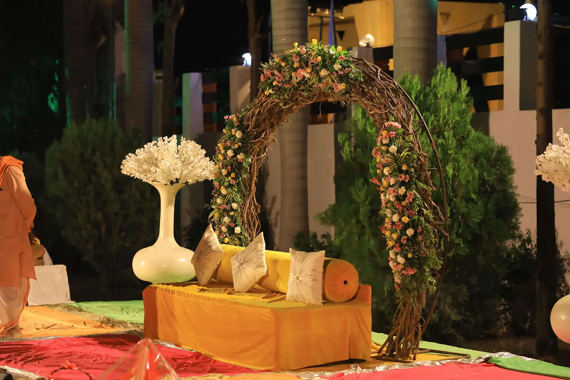Floral mandap decor in a palace courtyard